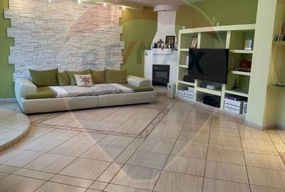 DE INCHIRIAT Apartament cu 4 camere in zona Scriitorilor - 2