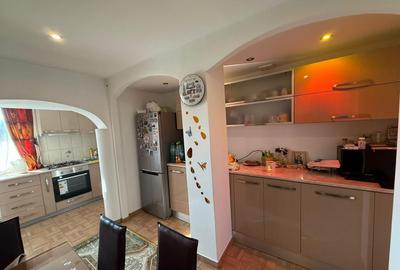 Apartament 2 camere ,etaj 1, strada Jupiter - 6