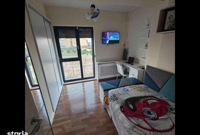 Apartament cu 4 camere în Palazu Mare - 15