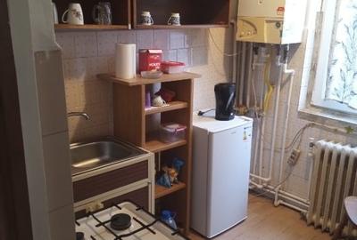 Vând apartament doua camere decomandat - 7