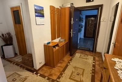 Apartament cu 3 camere decomandat, mobilat în Brâncoveanu - 10