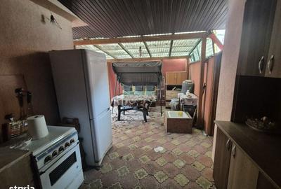 Casă cu 4 camere cu Canalizare în Central - 7