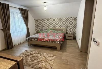 Casă cu 4 camere cu Teren 560 Mp în Central