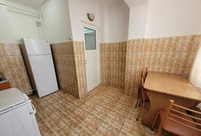 Apartament 2 camere, Aleea Plopilor, zona 9 Mai - 5