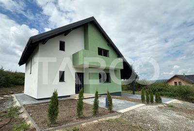 Casa individuala 5 camere curte 500 mp 127 mpu de vanzare Se - 30