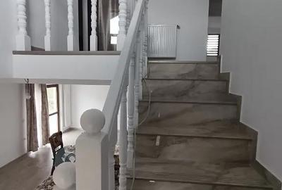 Casă cu 6 camere cu Teren 1000 Mp în Șcheia - 16