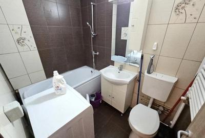 Garsonieră semidecomandată în Girocului