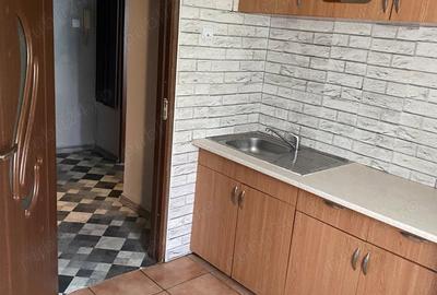 Garsonieră decomandată în 1 Decembrie - 7