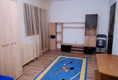 Garsonieră semidecomandată în Central - 2