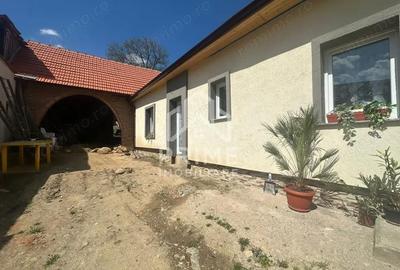 Casă cu 3 camere cu Canalizare în Central - 10