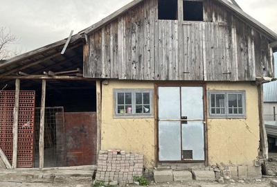 Casă cu 4 camere în Onești - 2