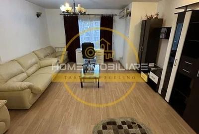 ? Apartament 3 camere de vânzare - Tătărași, Bloc Nou, Etaj Intermediar - 2