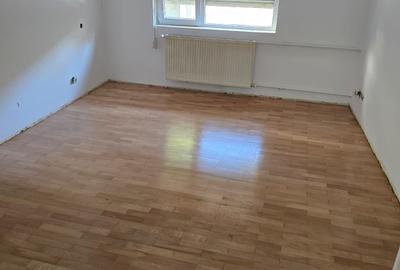 Turda Vand casa 4 cam recent renovata singur in curte centrala proprie gaze - 3