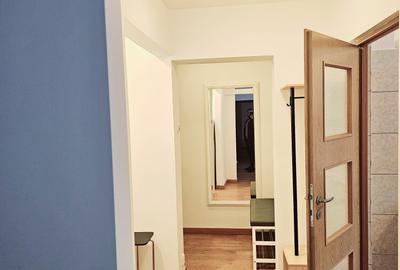 Apartament cu 2 camere decomandat în 1 Mai - 10