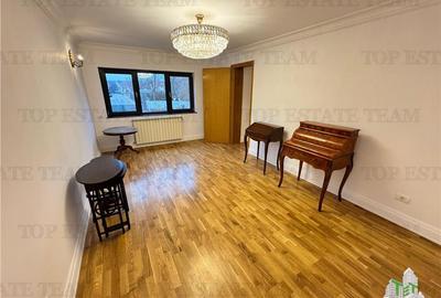 Casă individuală cu 7 camere cu Teren 300 Mp în Iancu Nicolae - 6