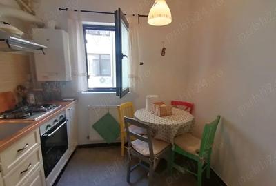 Apartament cu 2 camere decomandat în Central - 2