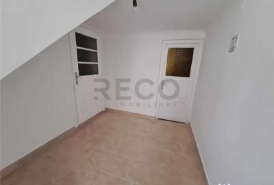 Casă cu 5 camere cu Teren 1700 Mp în Episcopia Bihorului - 13