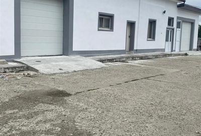 Spațiu comercial, de 100 mp, în Central - 3