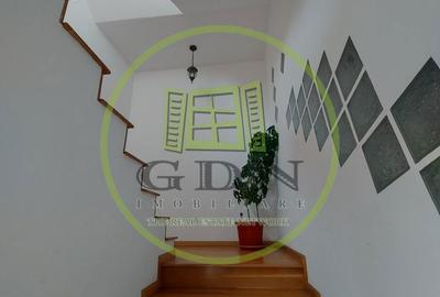 Casă cu 6 camere cu Teren 17900 Mp în Florilor - 5