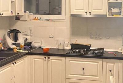 Apartament cu 3 camere decomandat în Central - 8