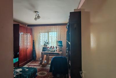 Apartament 3 camere str Emil Racovita - 10