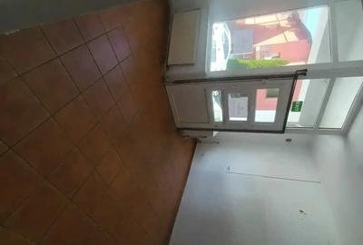 Spațiu comercial, de 35 mp, în Județean - 4