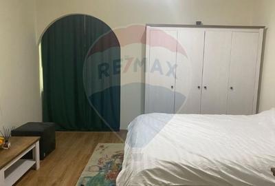 Garsoniera de vanzare complet mobilata - 3