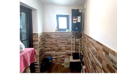 Casă cu 5 camere cu Teren 1000 Mp în Șcheia - 3