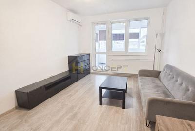 Apartament cu 2 camere decomandat, mobilat în Central