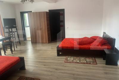 Spațiu comercial, de 1,800 mp, în Central - 13