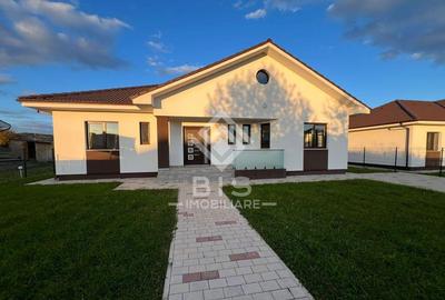 Case moderne de vanzare 143 mp utili, teren 7 ari | ... - 1