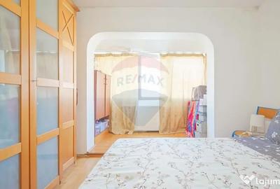 Apartament cu 4 camere decomandat în Răcădău - 3