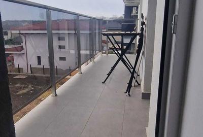 Apartament cu 2 camere decomandat, mobilat în Tunari - 3
