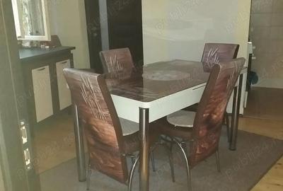 Casă cu Teren 600 Mp în Central - 1