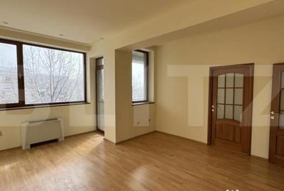 Apartament cu 4 camere decomandat în Brazda lui Novac - 11