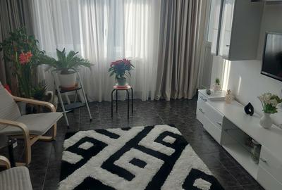 Apartament cu 3 camere decomandat în Central - 8