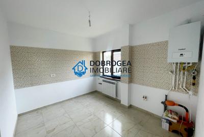 Casă cu 4 camere cu Teren 250 Mp în Păcii - 7