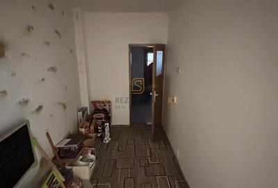 Casă cu 5 camere cu Canalizare în Berceni - 5