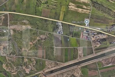 Teren de 2220 mp, în Central