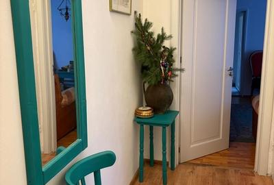Apartament cu 3 camere decomandat în Central - 1