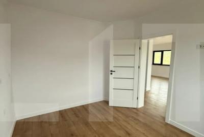 Casă cu 4 camere cu Teren 373 Mp în Central - 3