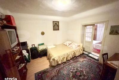Casă cu 4 camere cu Teren 2770 Mp în Central - 4