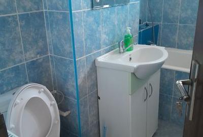 Apartament cu 2 camere semidecomandat în Progresul