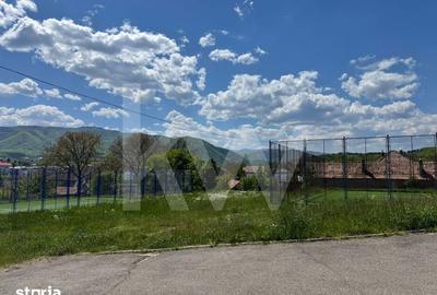 Casă cu 5 camere cu Teren 400 Mp în Central - 4