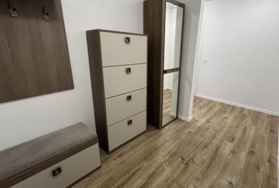 Apartament cu 2 camere decomandat în 13 Septembrie - 6