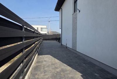 Casă cu 4 camere cu Teren 311 Mp în Central