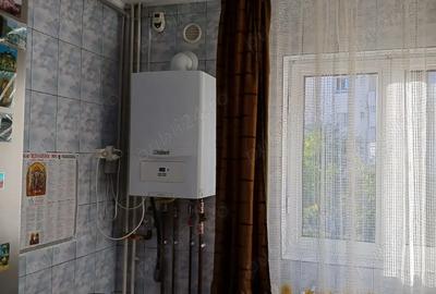 Apartament decomandat, 3 camere, 2 bai, izolat, etaj 1 - Motru, Gorj - 5