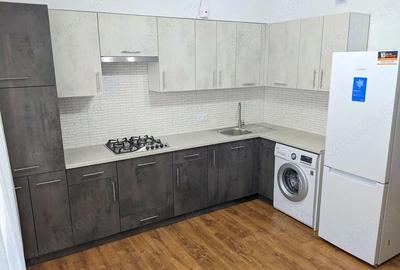 Apartament cu 3 camere decomandat în P-ța Universității - 3