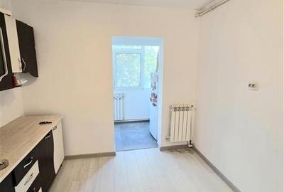 Apartament cu 3 camere decomandat în Sud - 6