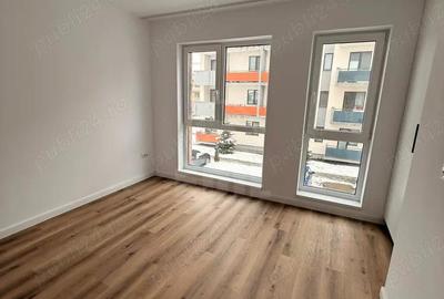 Apartament cu 3 camere semidecomandat în Florești - 4
